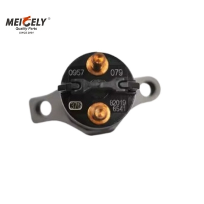 Оригинальный дизельный инжектор 0445120079 совместим с моделями Iveco