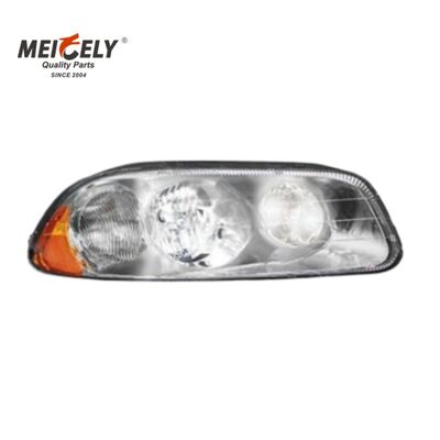 Монтаж фар Mack Vision - OEM Замена водостойким корпусом и высокопрозрачным поликарбонатным линзом